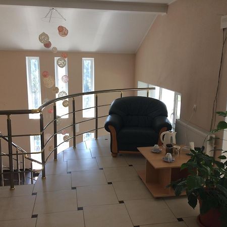 Falesti Hotel Paulina מראה חיצוני תמונה