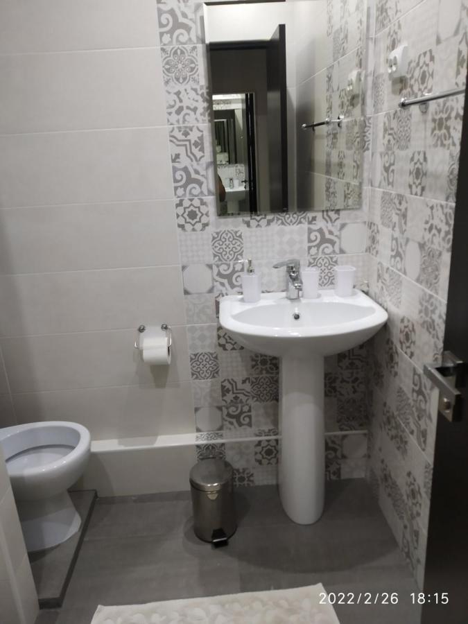 Falesti Hotel Paulina מראה חיצוני תמונה