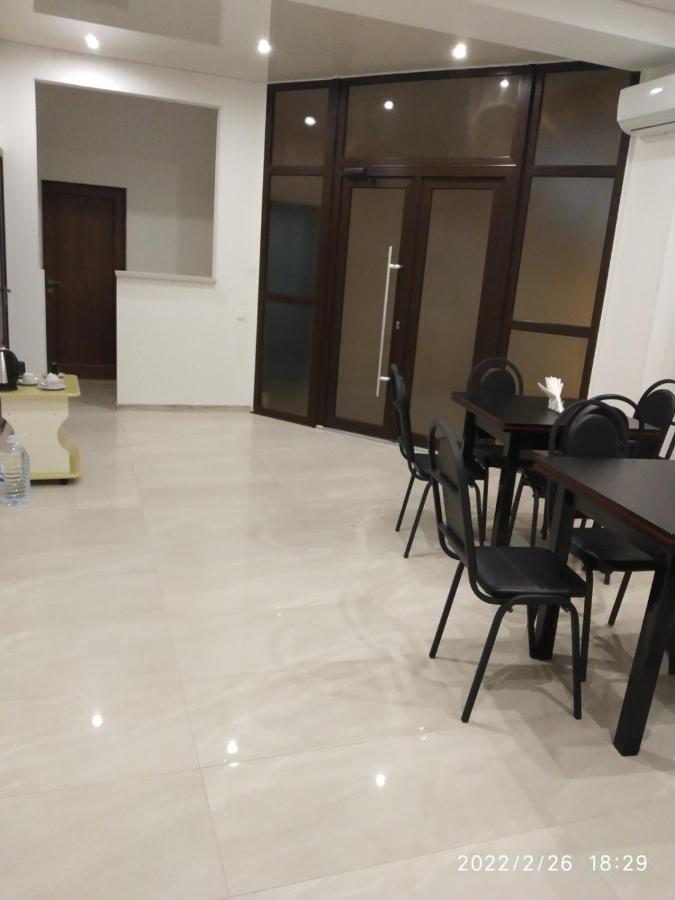 Falesti Hotel Paulina מראה חיצוני תמונה