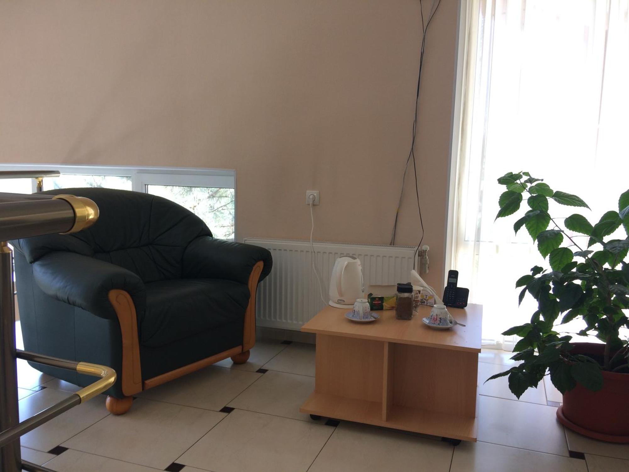 Falesti Hotel Paulina מראה חיצוני תמונה