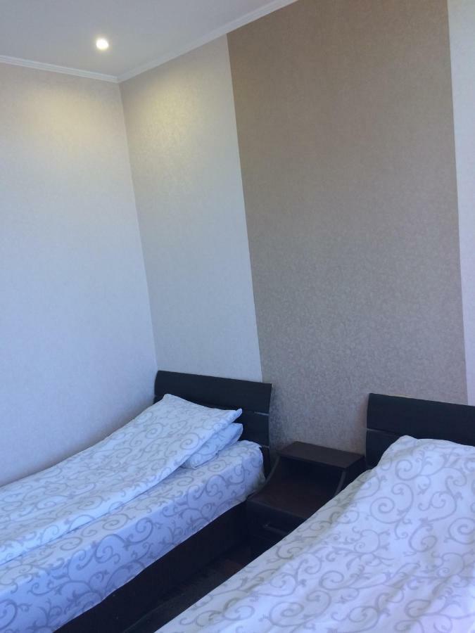 Falesti Hotel Paulina מראה חיצוני תמונה