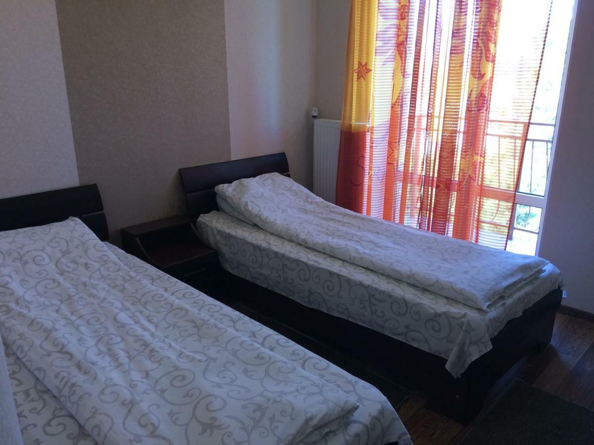 Falesti Hotel Paulina מראה חיצוני תמונה