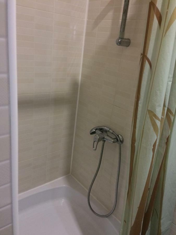Falesti Hotel Paulina מראה חיצוני תמונה